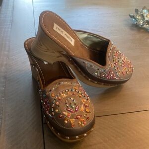 Steve Madden Wedge Clogs